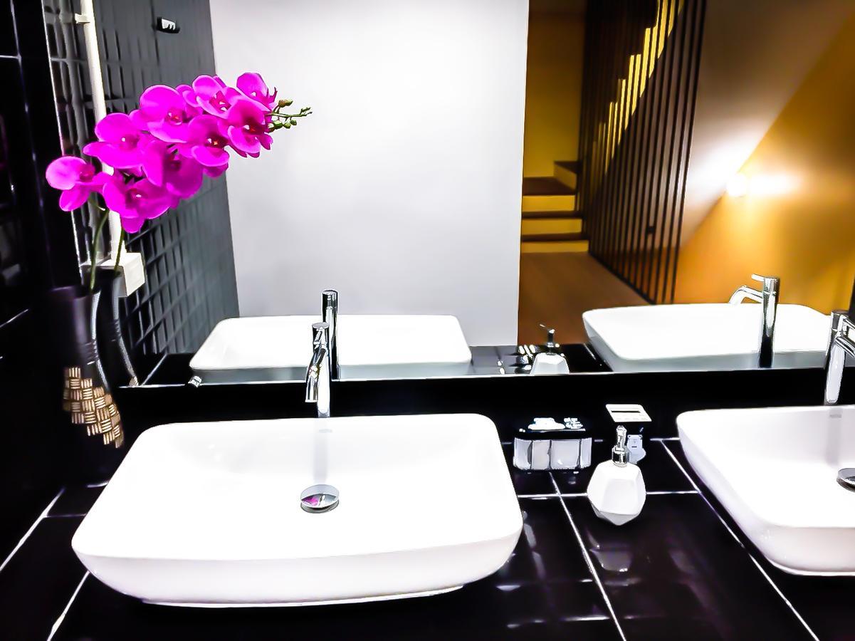 Artistel (Adults Only) Hostel Chiang Mai Buitenkant foto