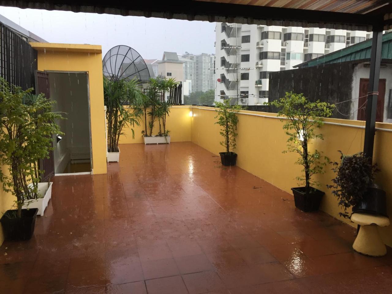 Artistel (Adults Only) Hostel Chiang Mai Buitenkant foto