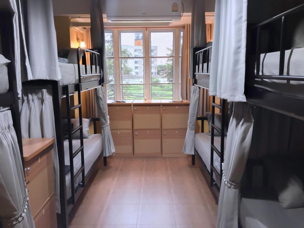 Artistel (Adults Only) Hostel Chiang Mai Buitenkant foto